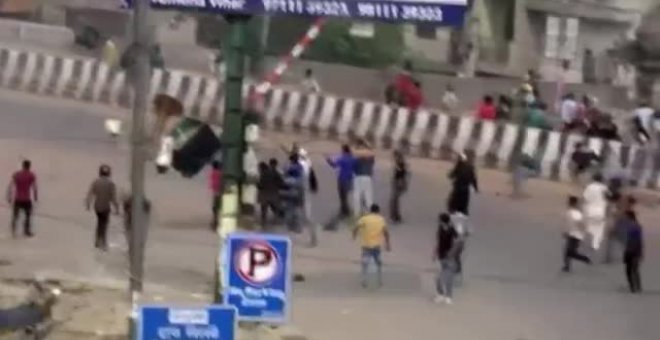Violentas protestas en Nueva Delhi durante la visita de Trump a La India