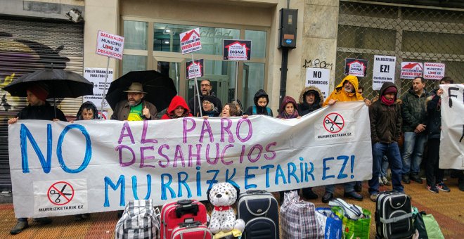 El Gobierno Vasco desahucia a una víctima de violencia machista en Barakaldo
