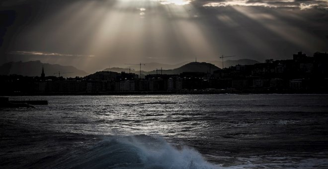 Febrero se despide con una bajada de las temperaturas y rachas de viento que rozan los 100 km/h