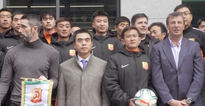 LaLiga recibe al Wuhan Zall FC y muestra su apoyo al pueblo chino