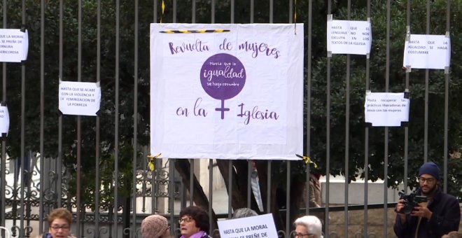 Las mujeres también piden su sitio en la Iglesia