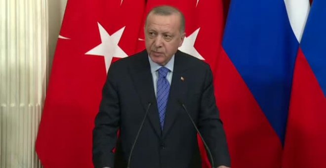 Erdogan y Putin acuerdan un alto el fuego en Siria en medio de una grave crisis humanitaria