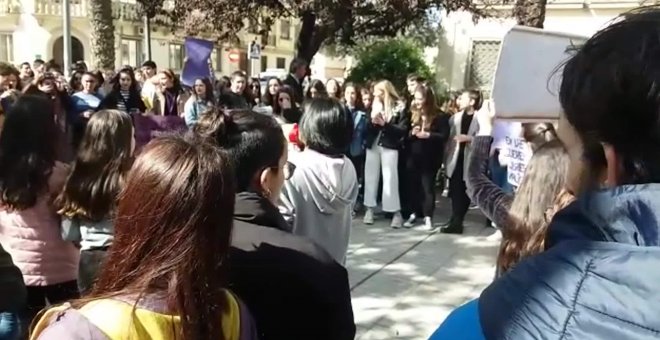 Concentración del Sindicato de Estudiantes en Badajoz