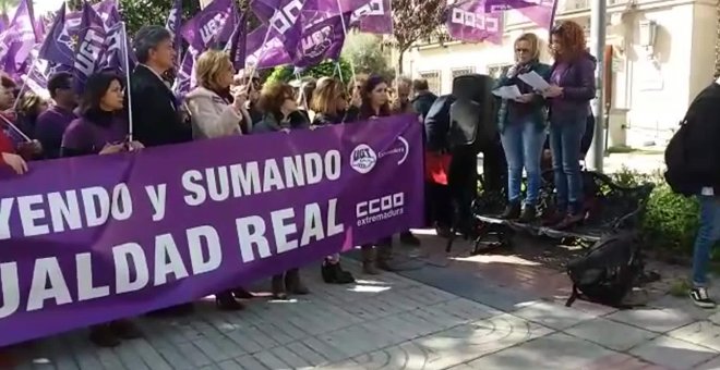 Lectura de manifiesto en Badajoz por el Día de la Mujer