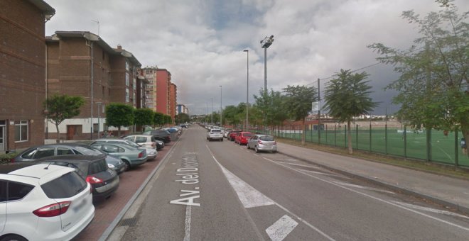 Herida una conductora y una menor de diez años que viajaba en otro vehículo tras colisionar en Santander