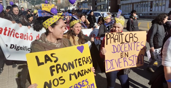 Milers de dones reivindiquen arreu de Catalunya la igualtat en un 8-M ple de mobilitzacions