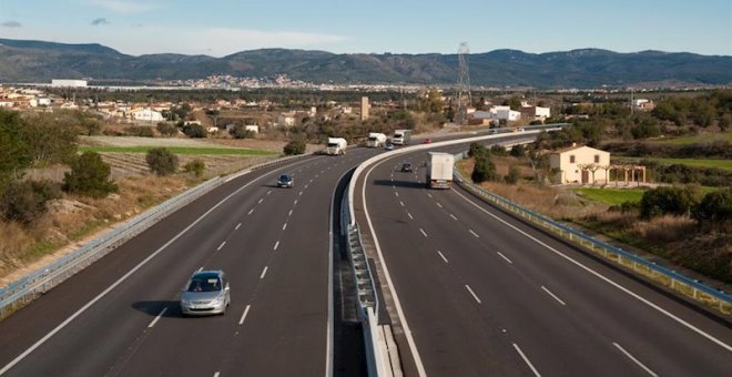 Abertis eleva a 3.325 millones su reclamación al Estado por la autopista que vence en 2021