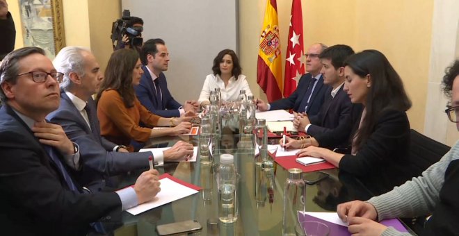 Ayuso reúne a los grupos de la Asamblea de Madrid por el coronavirus