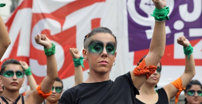 Marchas feministas en Buenos Aires exigen la legalización del aborto