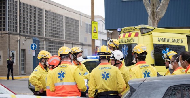 Ascienden a dos los fallecidos tras una explosión de una empresa química en Barcelona