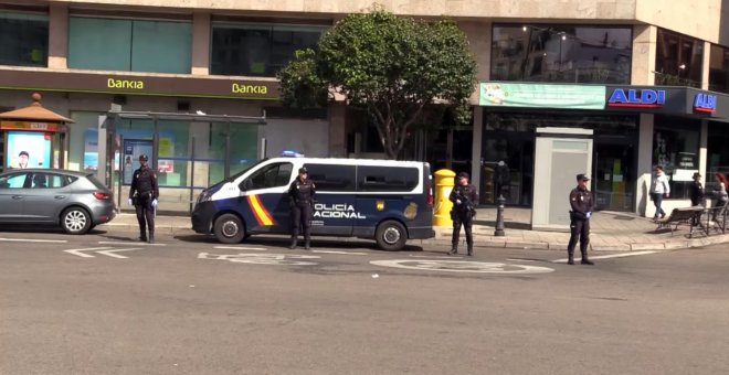 La Policia Nacional patrulla las calles de Madrid