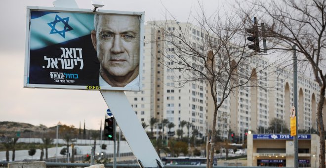 Benny Gantz logra el apoyo la Kneset para formar gobierno en una ajustada votación