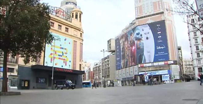 El Covid-19 deja las calles de toda España vacías