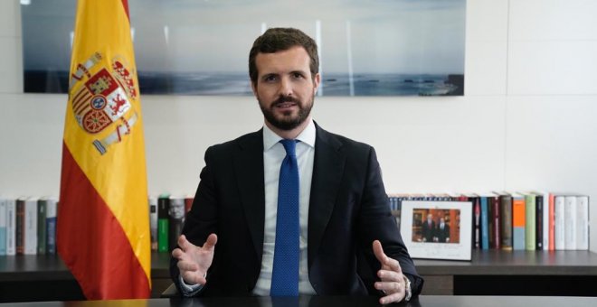 Casado sostiene que el pico actual de contagios procede de las marchas del 8-M y critica al Gobierno por "alentarlas"