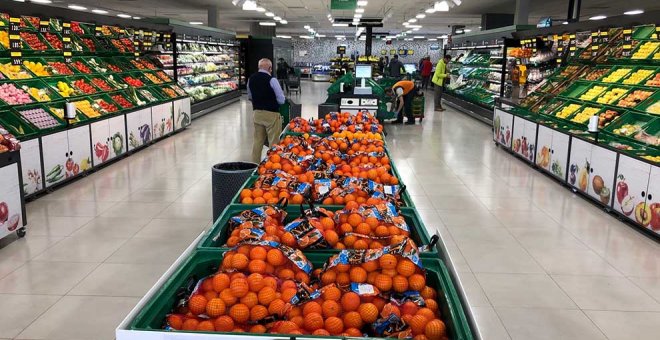 Mercadona acorta su horario y da prioridad a mayores, embarazadas y con movilidad reducida en sus compras