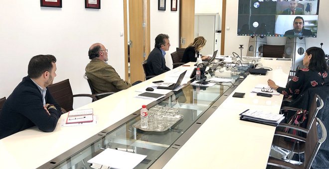 El Comité de Vigilancia del Coronavirus para las empresas de Cantabria aborda la falta de equipamientos de protección y la posible venta online