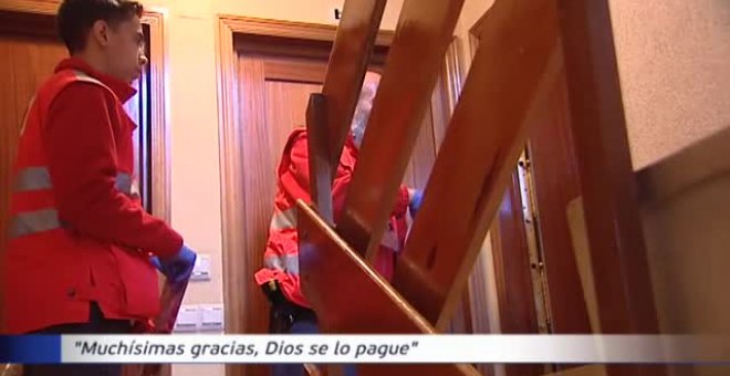 La Cruz Roja ayuda a quienes más lo necesitan estos días de cuarentena