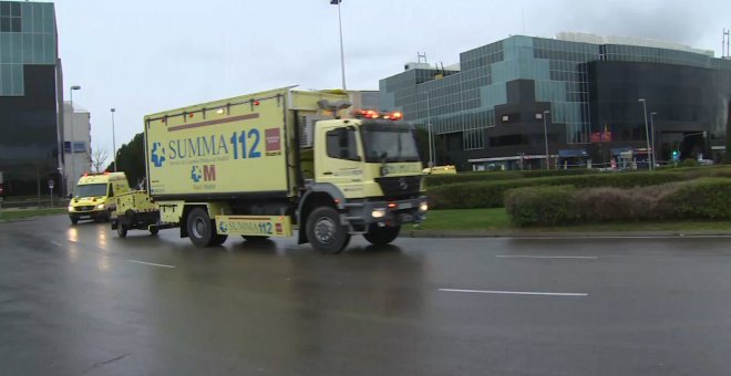 Ambulancias llegan a IFEMA