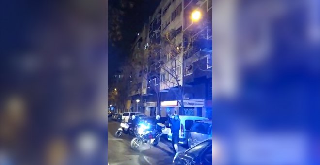 La Policía recibe el apoyo de la población durante su trabajo