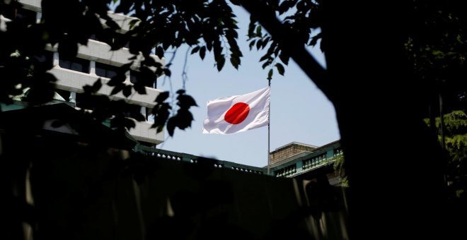 Japón contempla un paquete de estímulo económico de unos 460.000 millones
