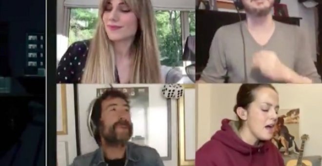 Emocionante versión de 'Resistiré' con Rozalén, Ismael Serrano, Edurne y más