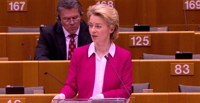 Von der Leyen pide actuar "con un gran corazón y no con 27"