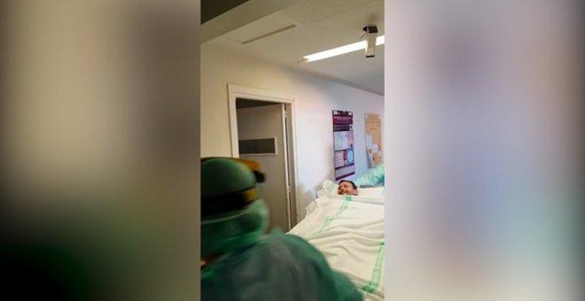 Guadalajara pasa a su primer paciente afectado por coronavirus de UCI a planta entre aplausos