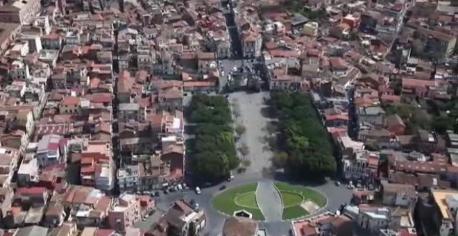 La Policía italiana vigila desde el cielo que se cumple la cuarentena