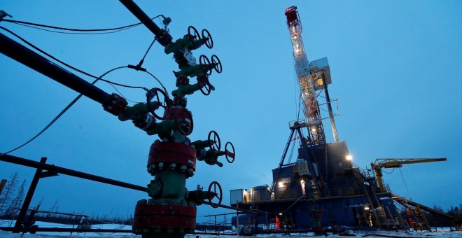 Rusia pide un nuevo acuerdo de la OPEP ampliada para enfrentar el colapso en la demanda de petróleo