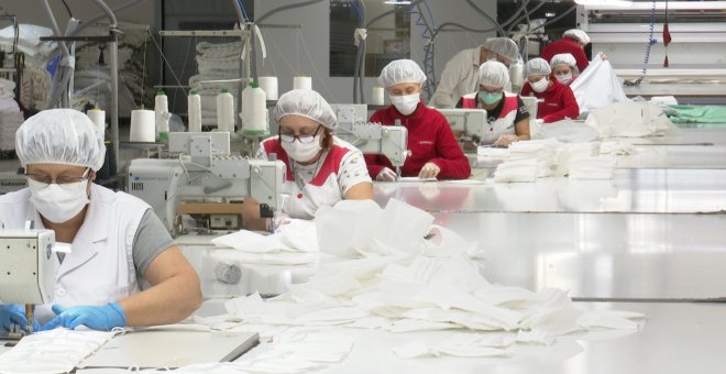 5 empresas valencianas crearán 125.000 mascarillas diarias