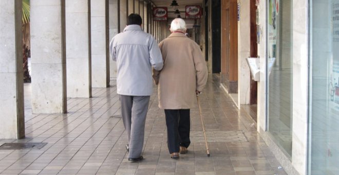 UGT insta al Gobierno y a la patronal a "aprender la lección" del Covid-19 y acabar con la "precariedad" en dependencia