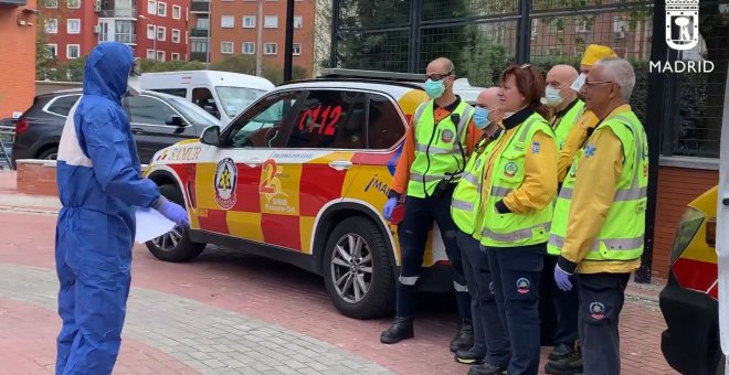 Samur y Bomberos Madrid realizan labores de ayuda en residencias