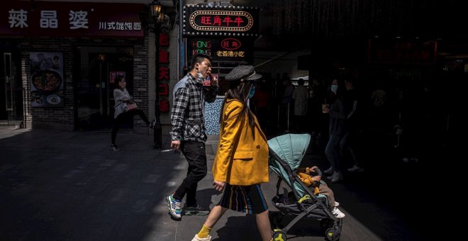Concluye el confinamiento en Wuhan, pero empieza en otras partes de China