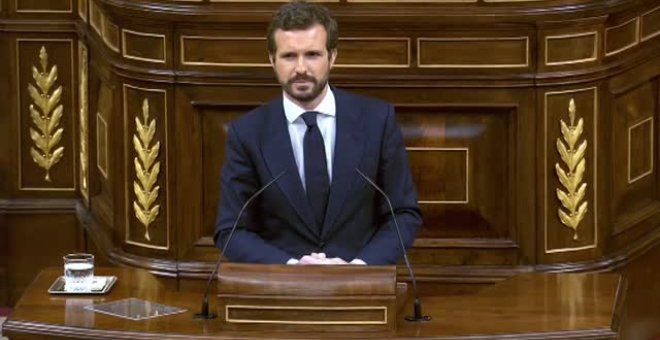 Casado amenaza a Sánchez con no apoyar el estado de alarma y Lastra le pide que tenga "el lomo más duro"