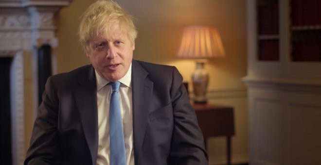 Boris Johnson sale del hospital, pero no retomará el trabajo