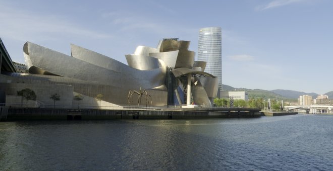 Museo Guggenheim Bilbao permanece cerrado por coronavirus