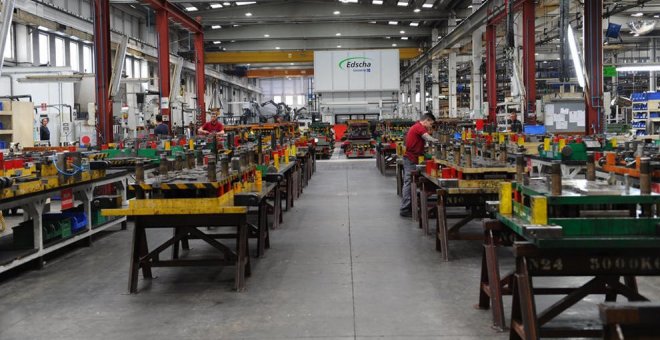 Edscha aplica un ERTE a 455 de sus 488 trabajadores de la planta de Guarnizo