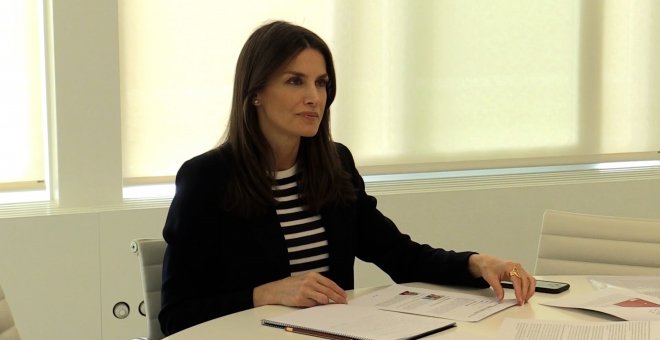 La Reina Letizia contacta con la Red Estatal de Mujeres Salud Mental España