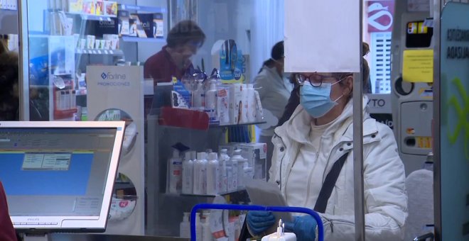 La demanda de mascarillas satura las farmacias