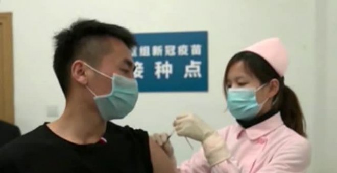 China asegura encabezar la carrera por la vacuna del coronavirus