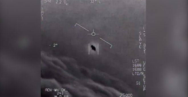 El Pentágono publica tres vídeos de "fenómenos voladores no identificados"