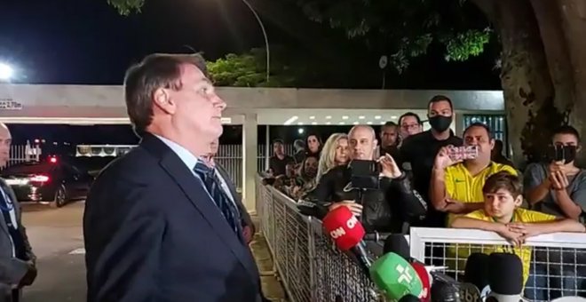 Bolsonaro se desvincula del aumento de muertes por coronavirus