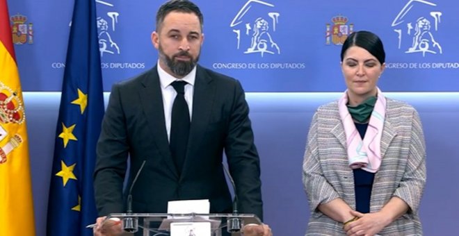 Abascal discrepa del "ciudadano Bergoglio" y reprueba la renta mínima