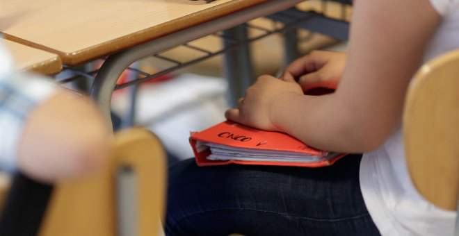 Subalternos ven "precipitada" la reapertura de colegios que les aboca a "un riesgo innecesario"