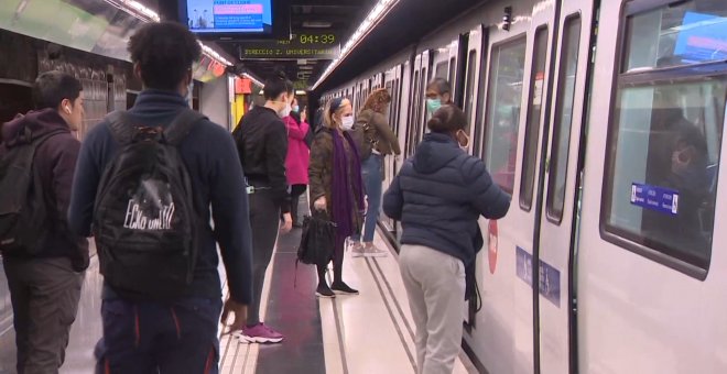 Sánchez anuncia el uso obligatorio de mascarillas en el transporte público