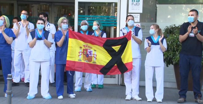 Continúan los aplausos a los sanitarios en la Fundación Jiménez Díaz