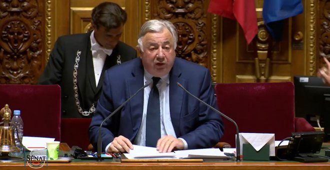 Senado rechaza la propuesta para la desescalada en Francia