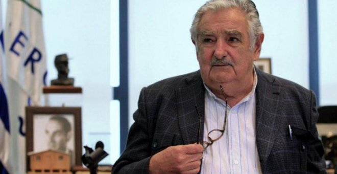 L'expresident uruguaià Pepe Mújica també es reuneix amb Junqueras i Romeva com a mostra de "solidaritat"