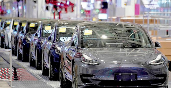 Tesla detiene la producción del Model 3 en China por falta de componentes
