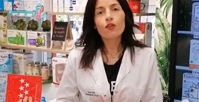 La iniciativa de una farmacia para las personas excluidas del sistema de reparto de mascarillas en la Comunidad de Madrid